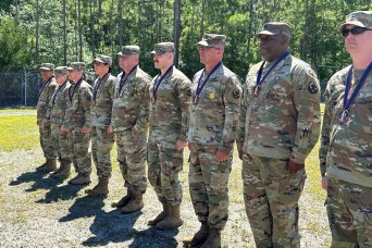 Army Reserve career counselors excel in challenging mission through teamwork