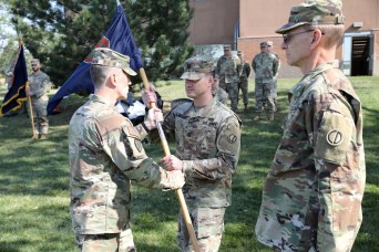 85th U.S Army Reserve Support Command welcomes its new HHC commander