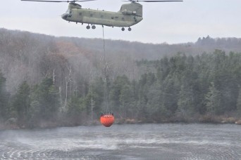 NY Army Guard aviators play key role in controlling wildfire