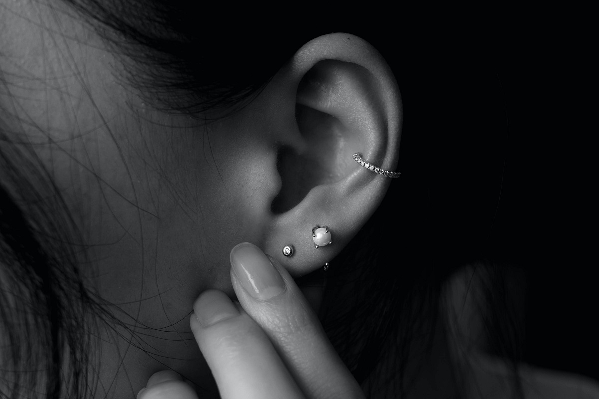 Unveiling the Charm of Flat Piercing: A Trendy Ear Art