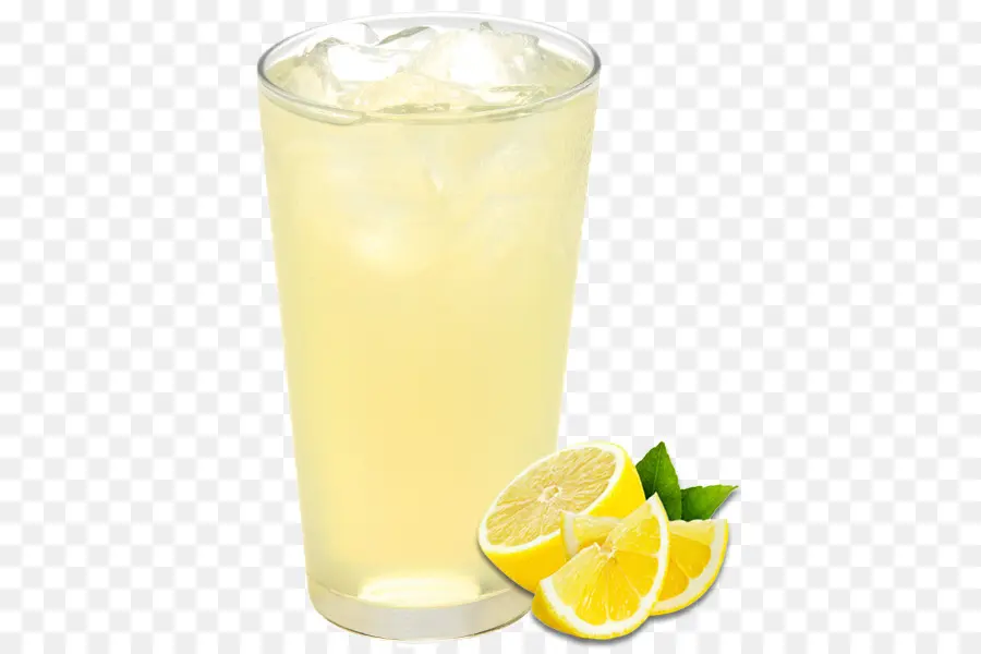 Erfrischende Limonade im Glas mit Limette