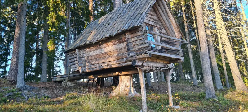 Mustjõe smokesauna authentic experience estonia