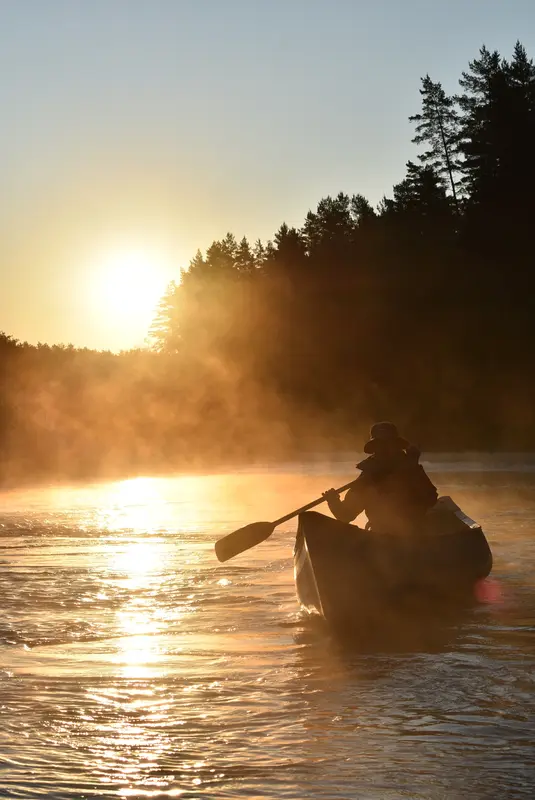 Sense of Team Adventure Solo canoe in a guided group an Adventure