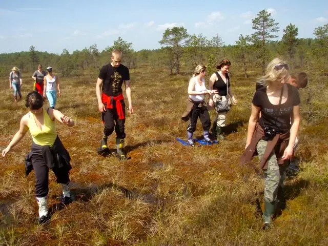 Nature hike bogshoe reimann Estonia