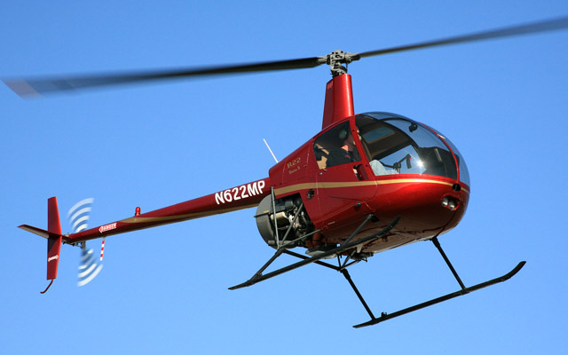 Robinson R22 #9