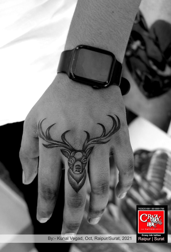 25 Best Finger Tattoos for Men and Women 2023  The Trend Spotter