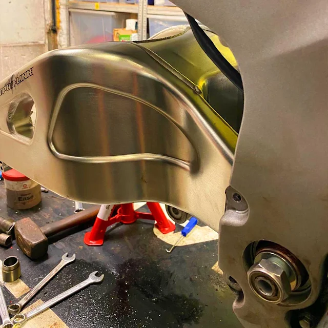 The SP2 swing-arm with the cut-out to allow fitment of the racing style under-seat exhaust. The SP2 swing-arm with the cut-out to allow fitment of the racing style under-seat exhaust.