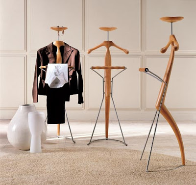 clothes stand