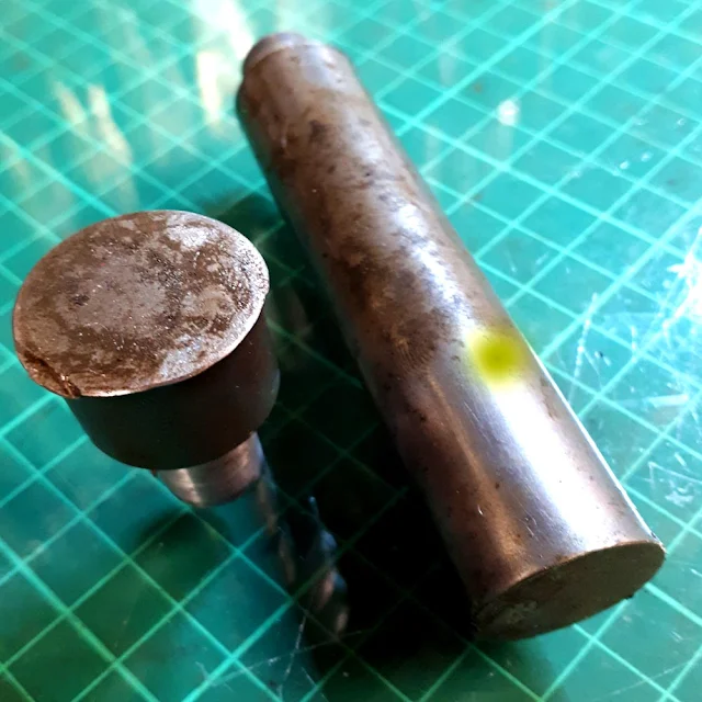 And the remains of the drifts after the SP1 pivot bolt has been removed. And the remains of the drifts after the SP1 pivot bolt has been removed.
