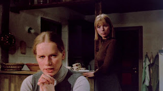 Night Visitor, The (1971) Liv Ullmann (L) and Hanne Bork (R)