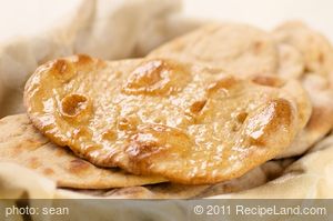 Naan (Indian Flat Bread)