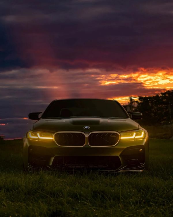 cielo,coche,Iluminación automotriz,capucha,nube,atmósfera