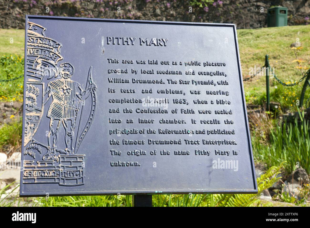 Plaque to Pithy Mary at the Star Pyramid, Stirling, Scotland Stock Photo