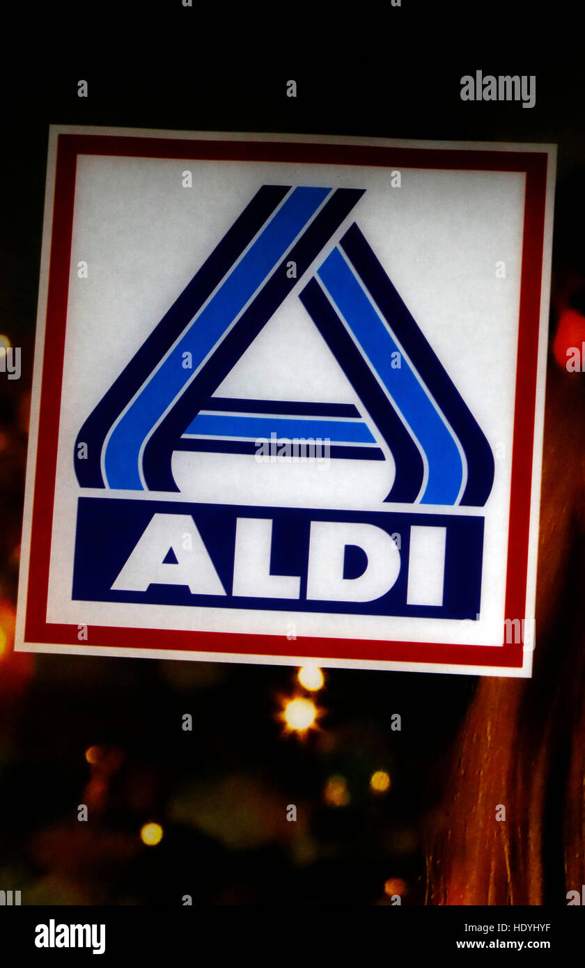 das Logo der Marke 'Aldi', Berlin. Stock Photo