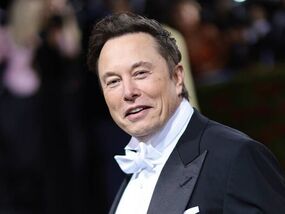 elon-musk-us-liberate-uk-new-poll-criticism