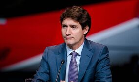 justin trudeau resigns party leader Donald Trump tariffs Canada prime minister