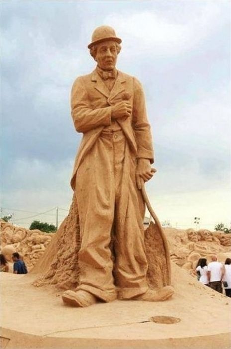 Beautiful Sand Art (26 pics)