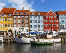 Brightly colored houses decorate the pier.