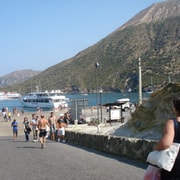 Iz Milazza: enodnevni izlet Lipari in Vulcano | GetYourGuide