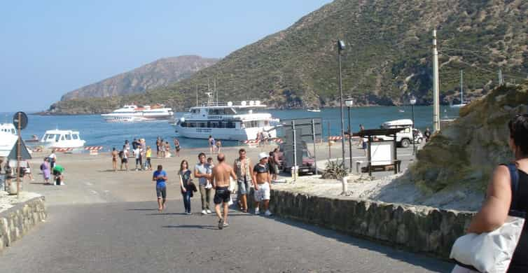 Iz Milazza: enodnevni izlet Lipari in Vulcano | GetYourGuide