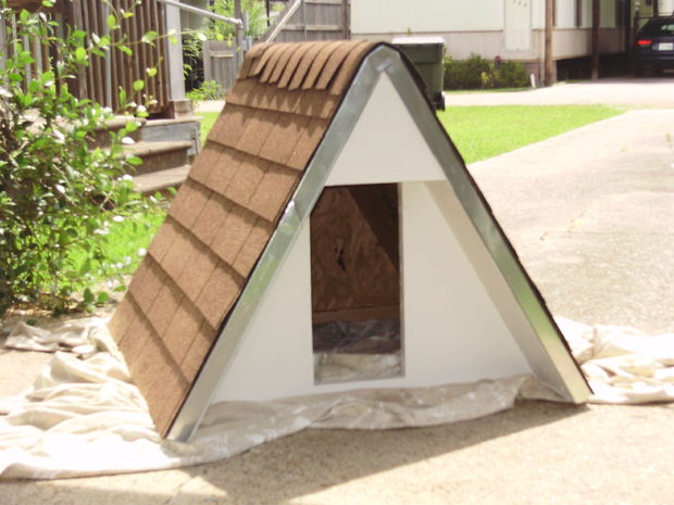 Diy a frame doghouse