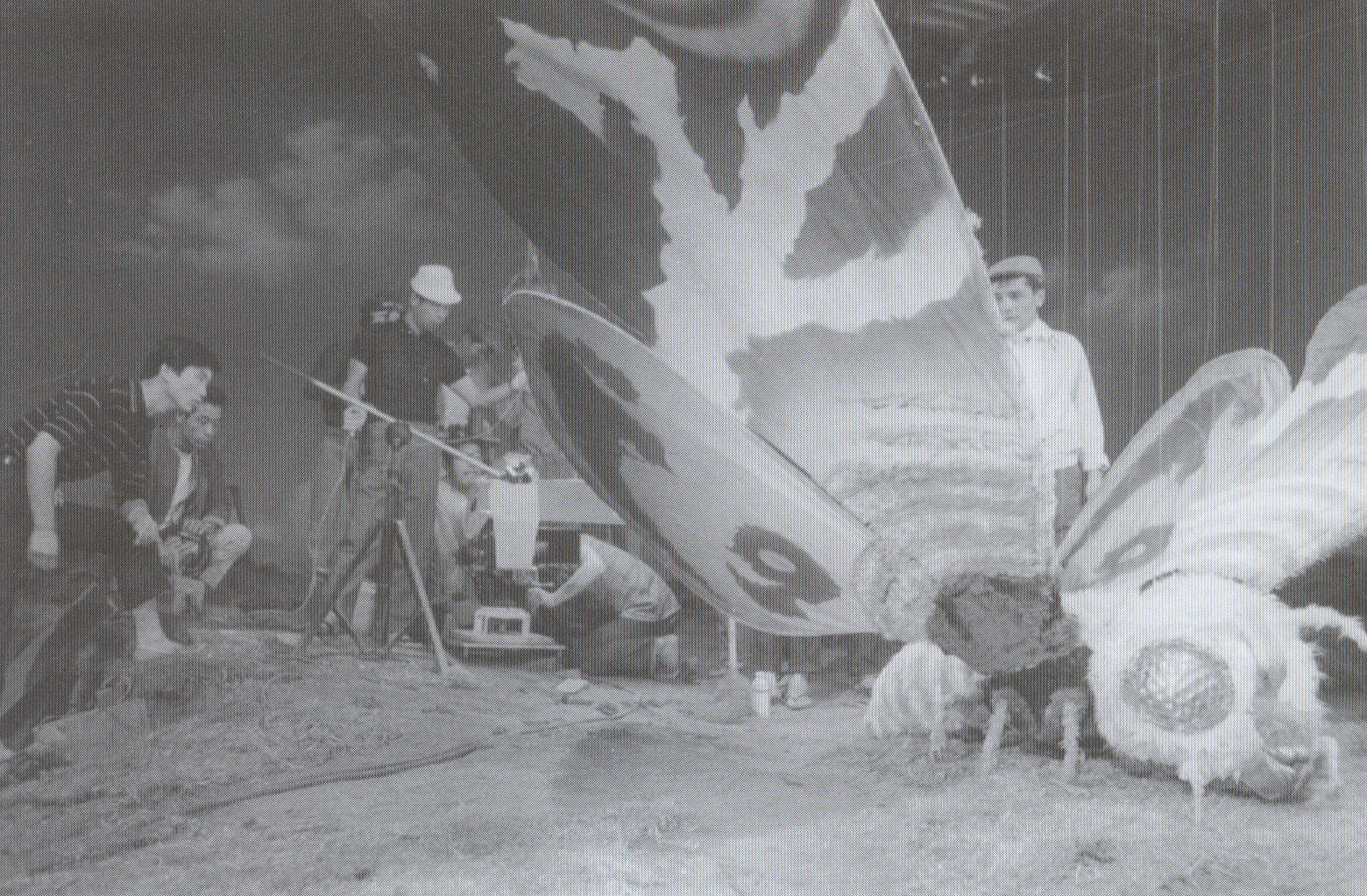 Behind The Scenes: Godzilla