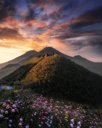 Detail Foto Pemandangan Gunung Nomer 35