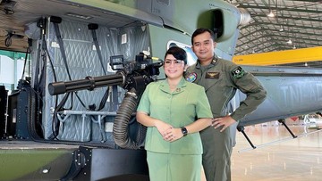 Detail Foto Romantis Tni Nomer 34