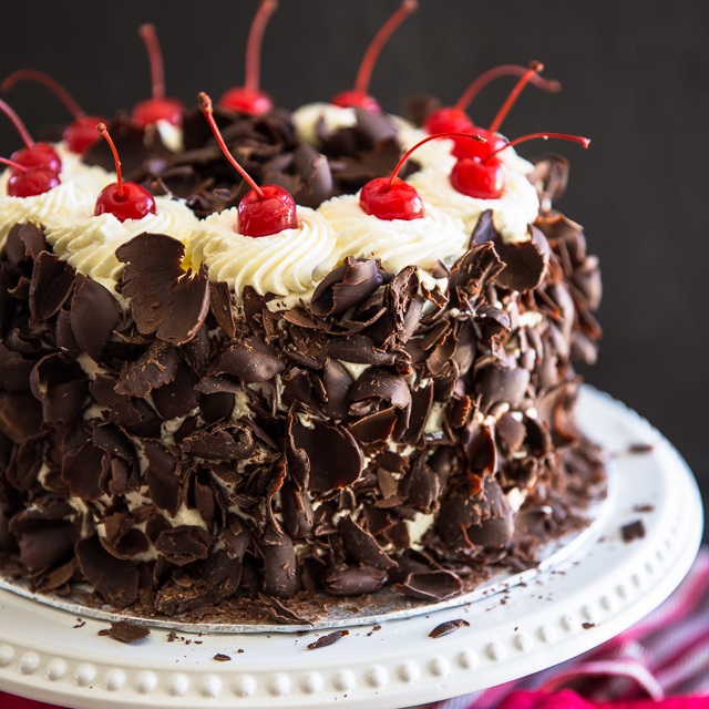 Detail Gambar Roti Black Forest Nomer 6