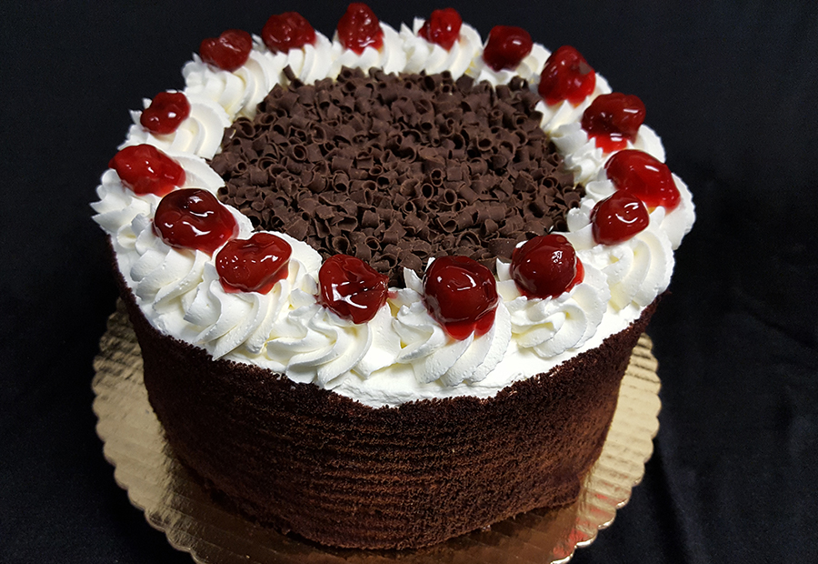 Detail Gambar Roti Black Forest Nomer 53