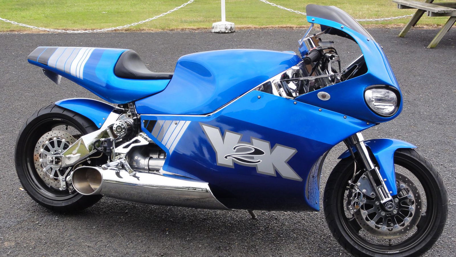 MTT Y2K Superbike