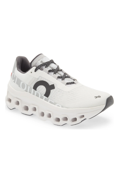 On, Cloudmonster Running Shoe
