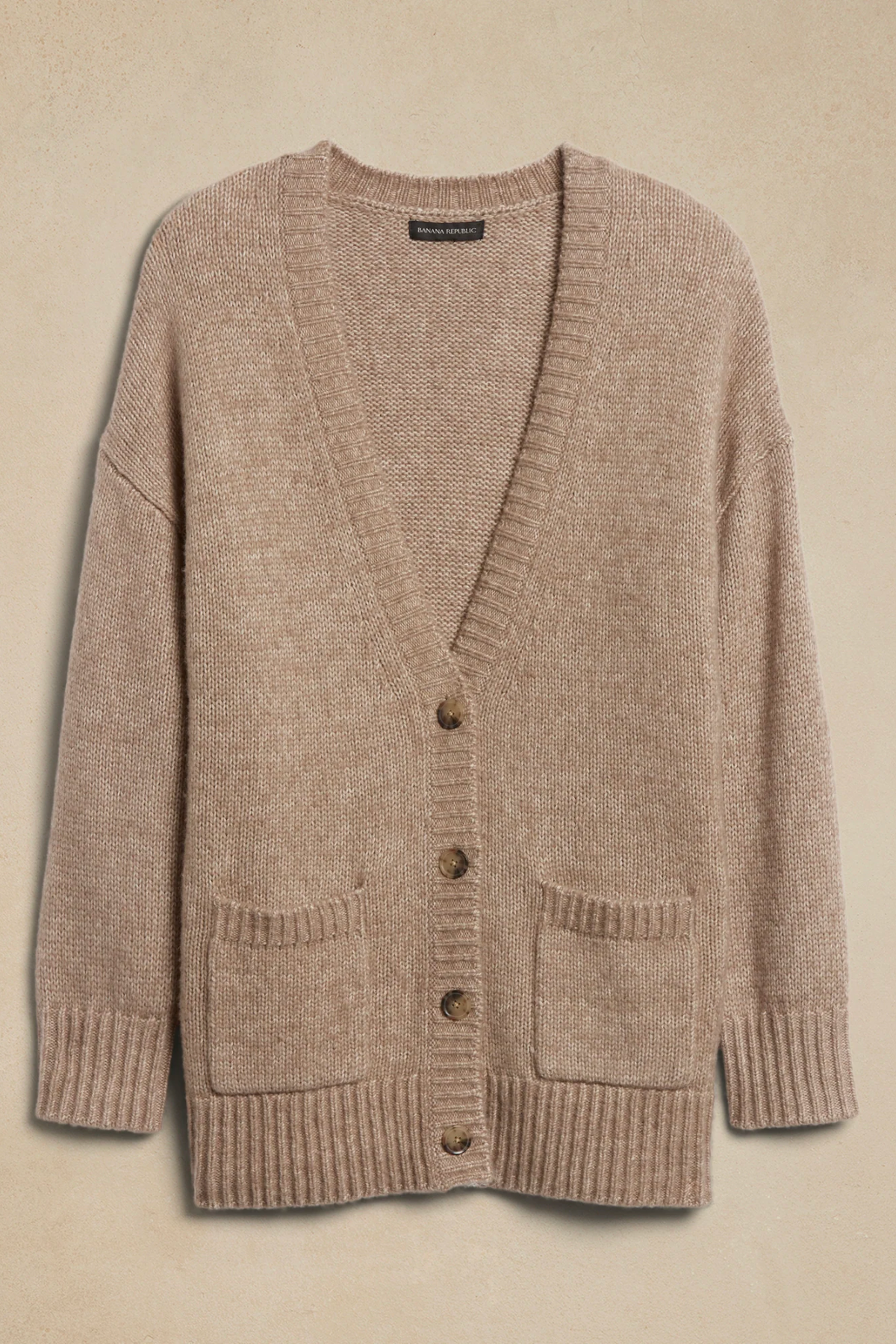 Best Cardigan 2023 | Banana Republic PHOEBE WOOL-COTTON BOYFRIEND CARDIGAN