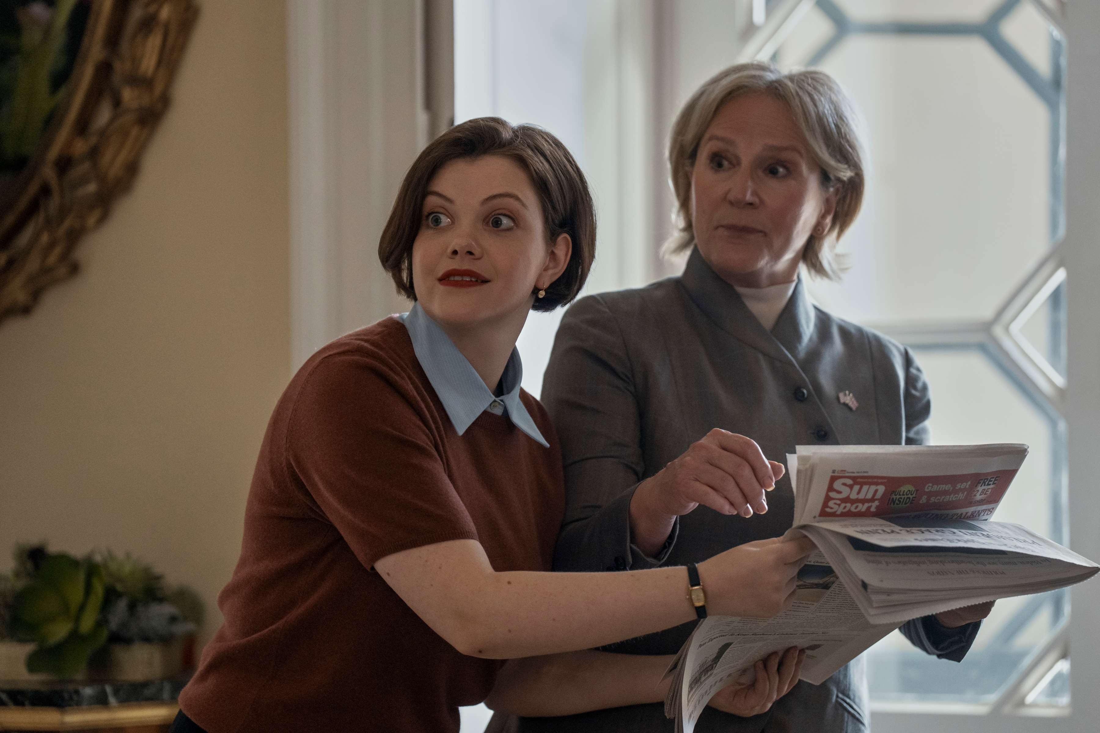 The Diplomat. (L to R) Georgie Henley as Pensy, Penny Downie as Frances Munning in episode 302 of The Diplomat. Cr. Nick Wall/Netflix &amp;copy; 2025