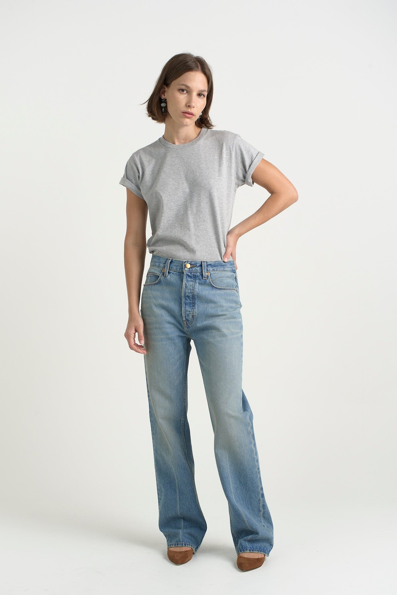 The Chameleon Tee in Heather Grey