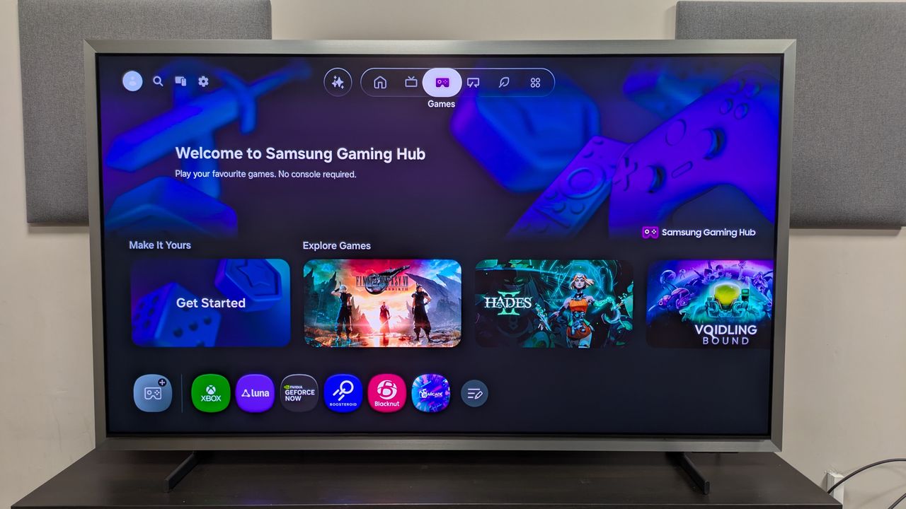 Samsung S99H/S95H game hub menu screen