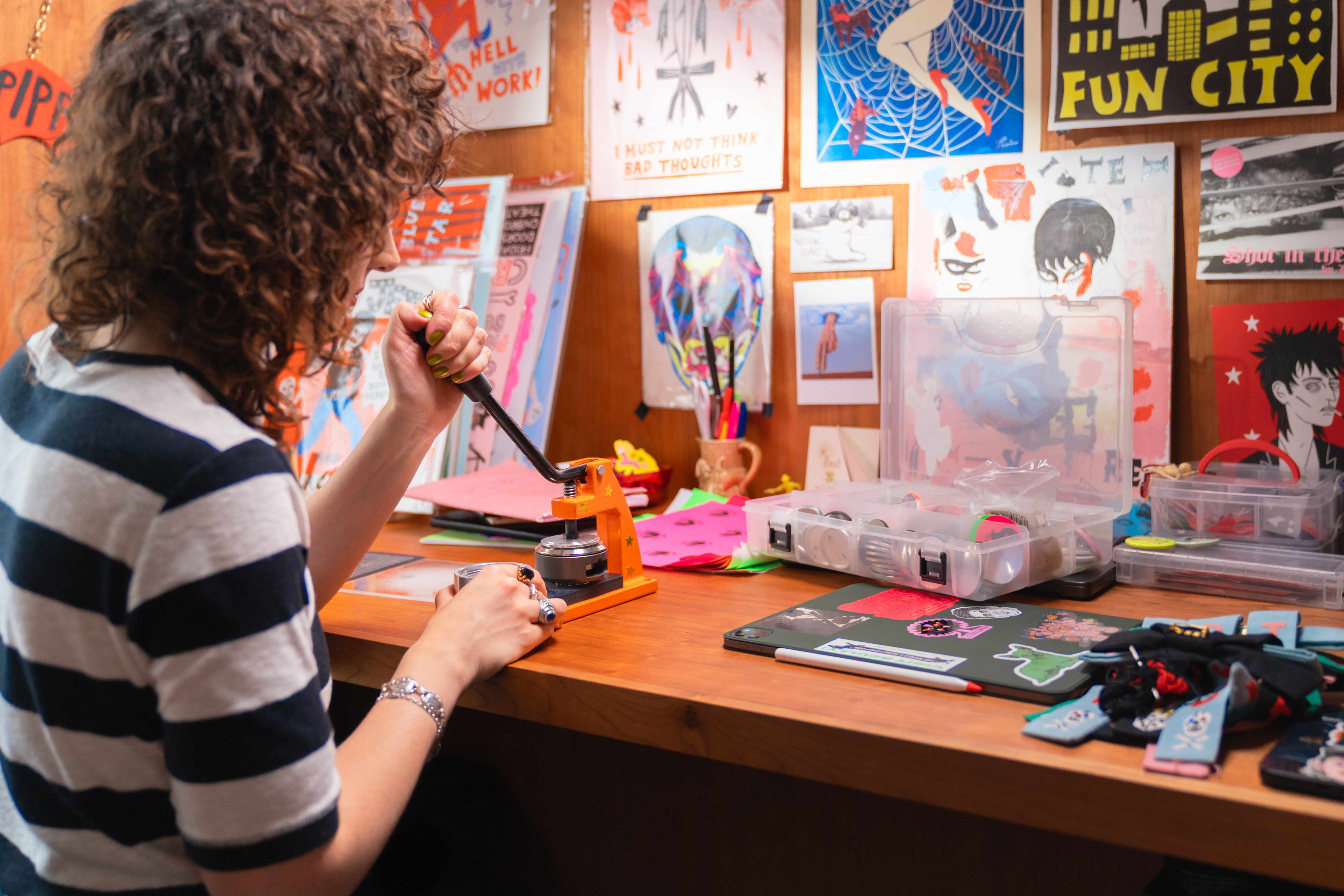 Pippa Toole poses for portrait shots and incidental shots around her studio and working from home space for EE and Marie Claire