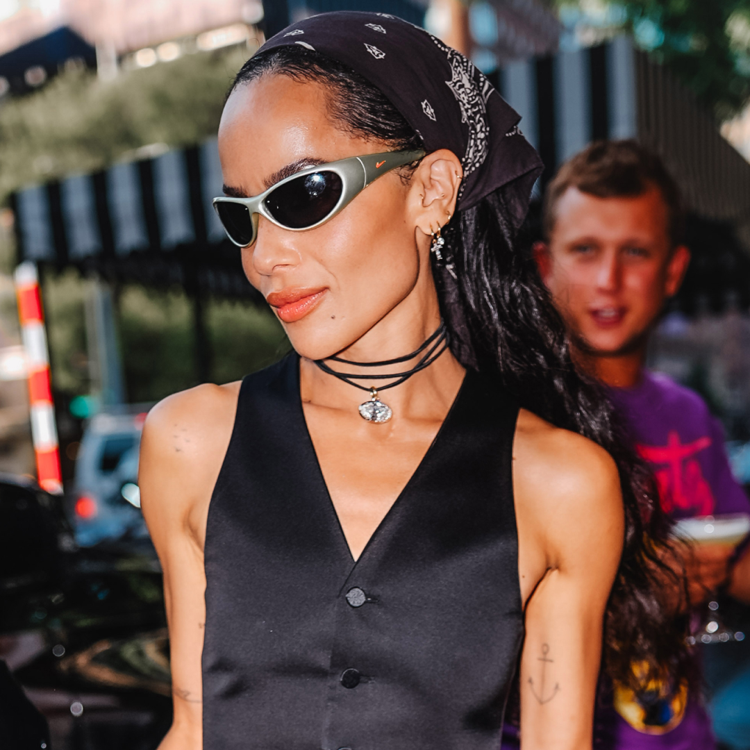 Zoë Kravitz styled the wide-leg trousers trend of fall 2025 in NYC