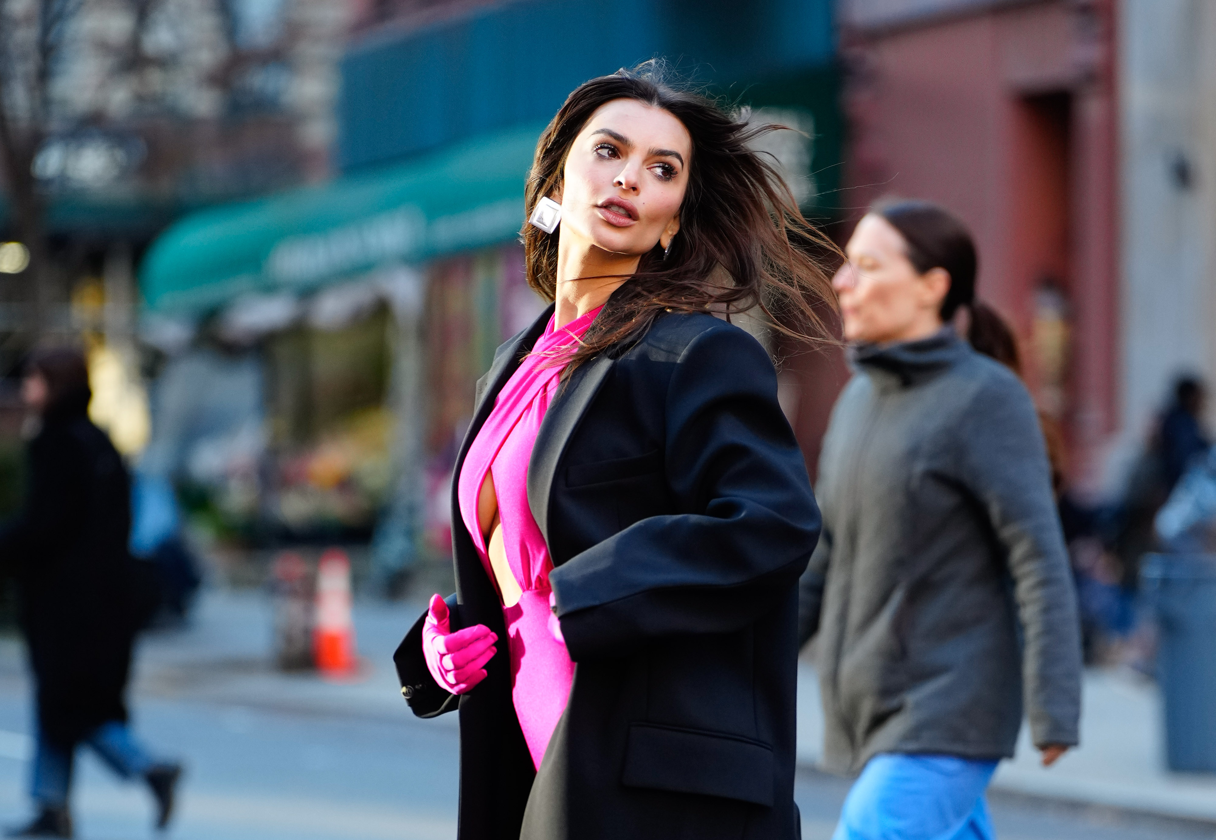 Emily Ratajkowski is seen filming for &#039;Maybelline&#039; commercial on December 14, 2023 in New York City.