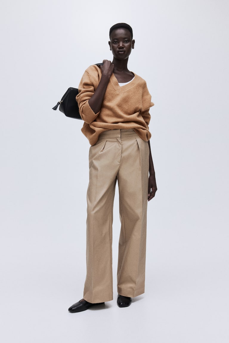 Oversized V-Neck Jumper