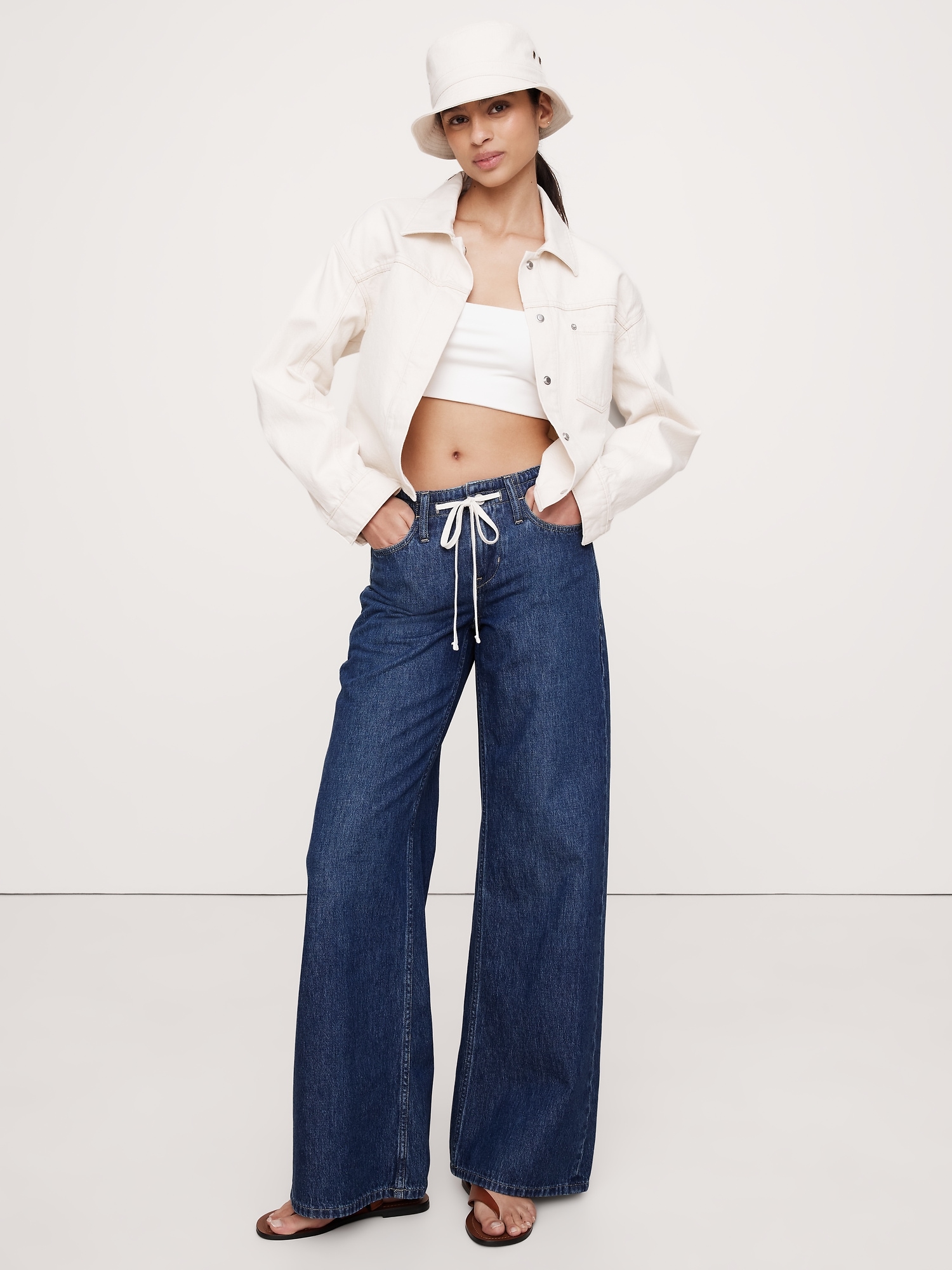 Mid-Rise Wide-Leg Drawstring Jean