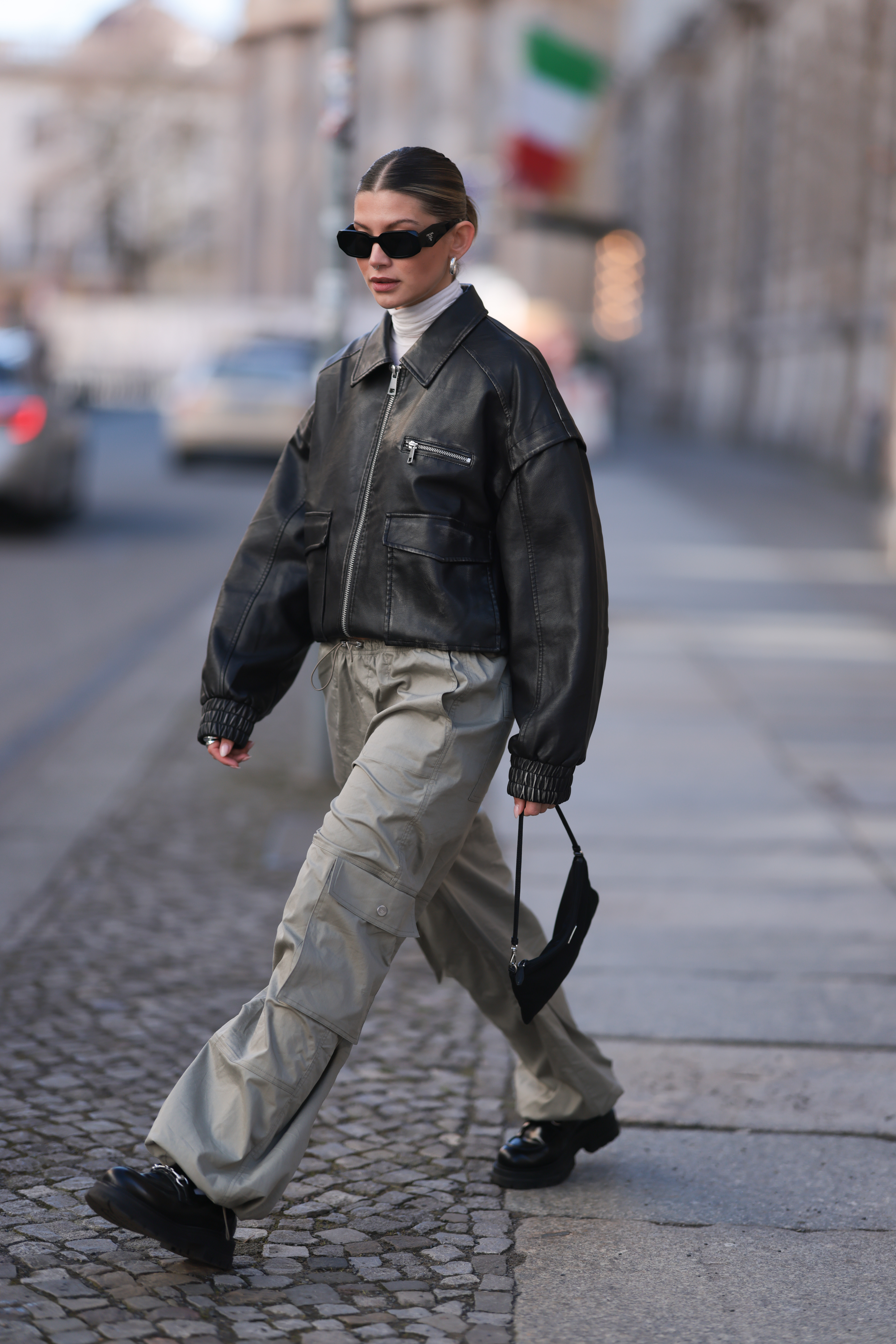 leather jacket street style