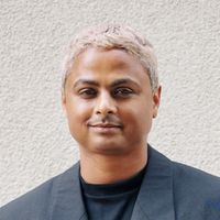 Sunil Makan's avatar
