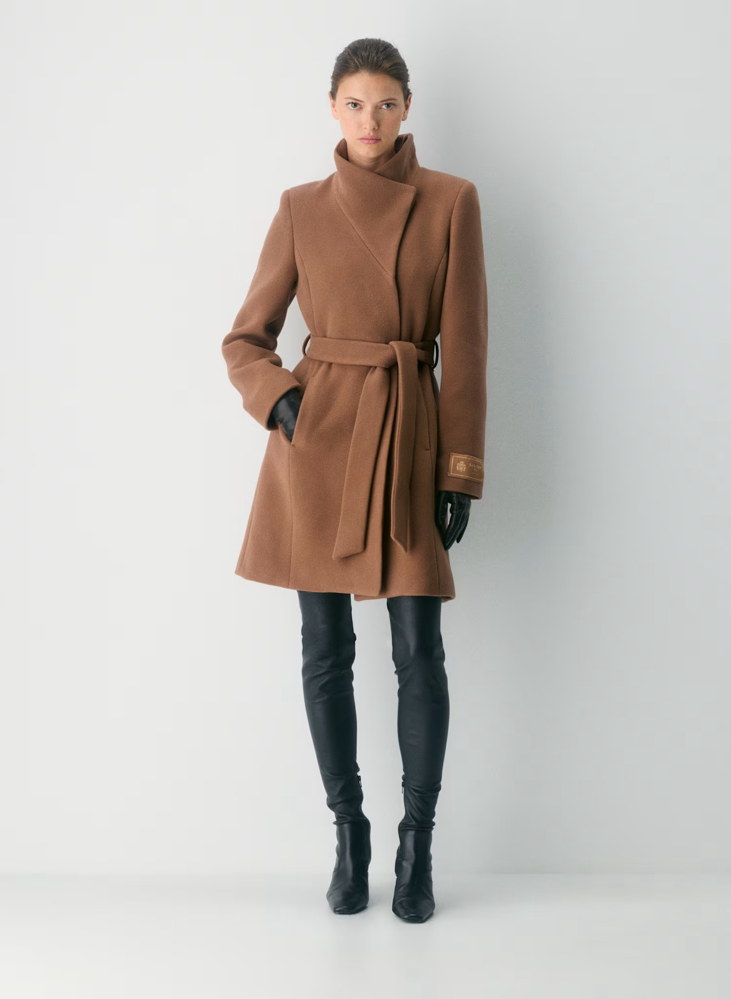 Aritzia The Connor Coat - Soft Wool Cashmere