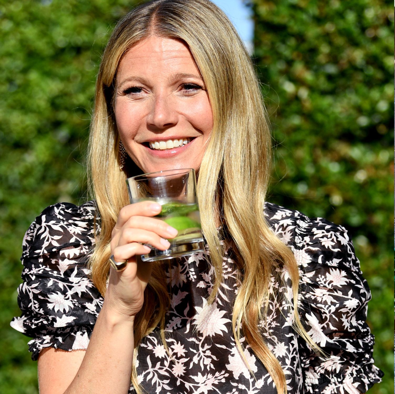 Drink, Neighbourhood, Wine glass, Alcoholic beverage, Door, Tableware, Drinking, Distilled beverage, Drinkware, Barware, 