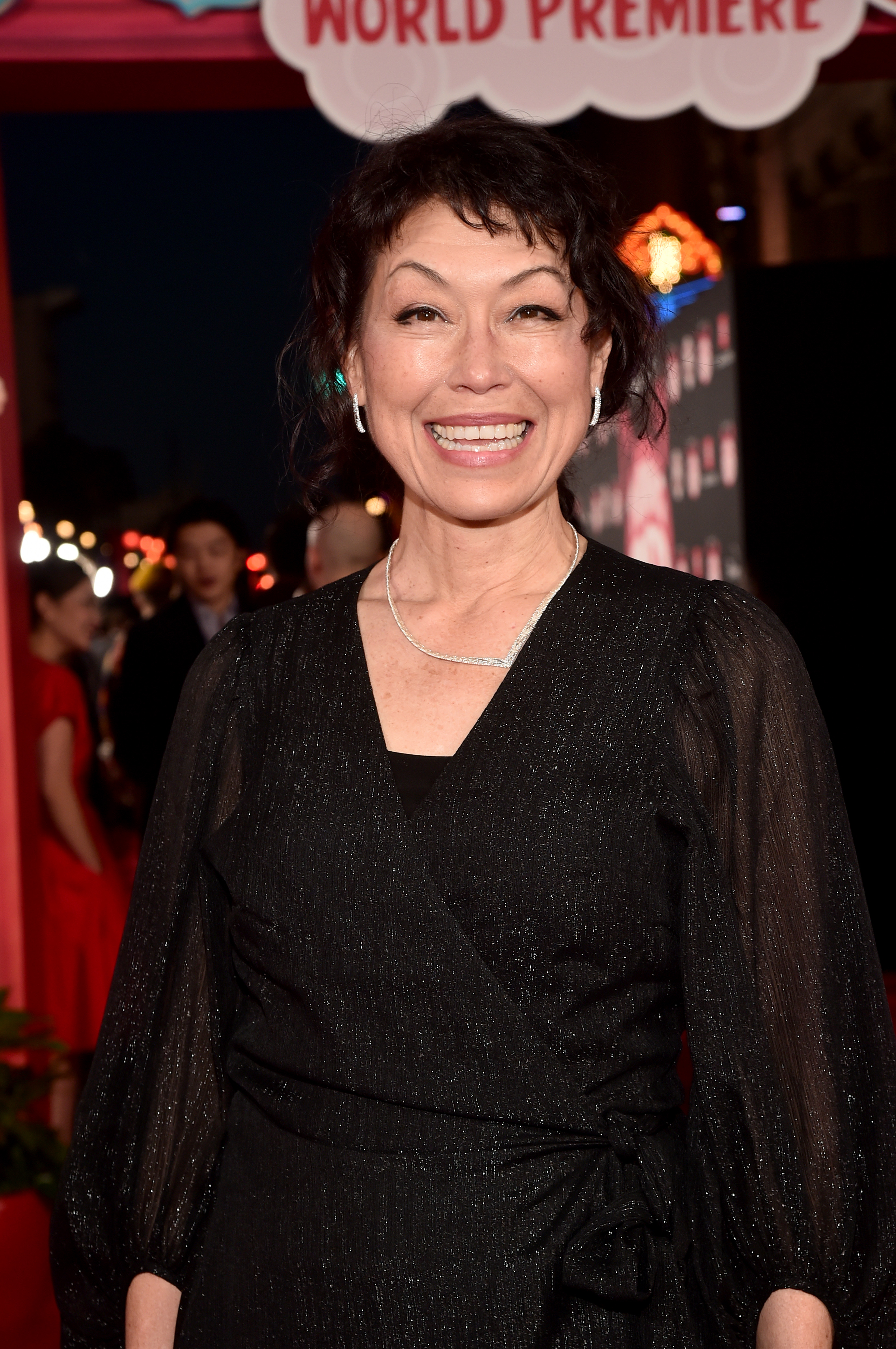 turning red cast pixar disney