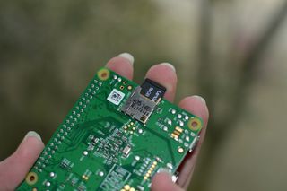 Inserting the microSD card into Raspberry Pi