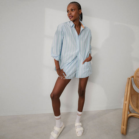 Airy Cotton Curved Hem Shirt