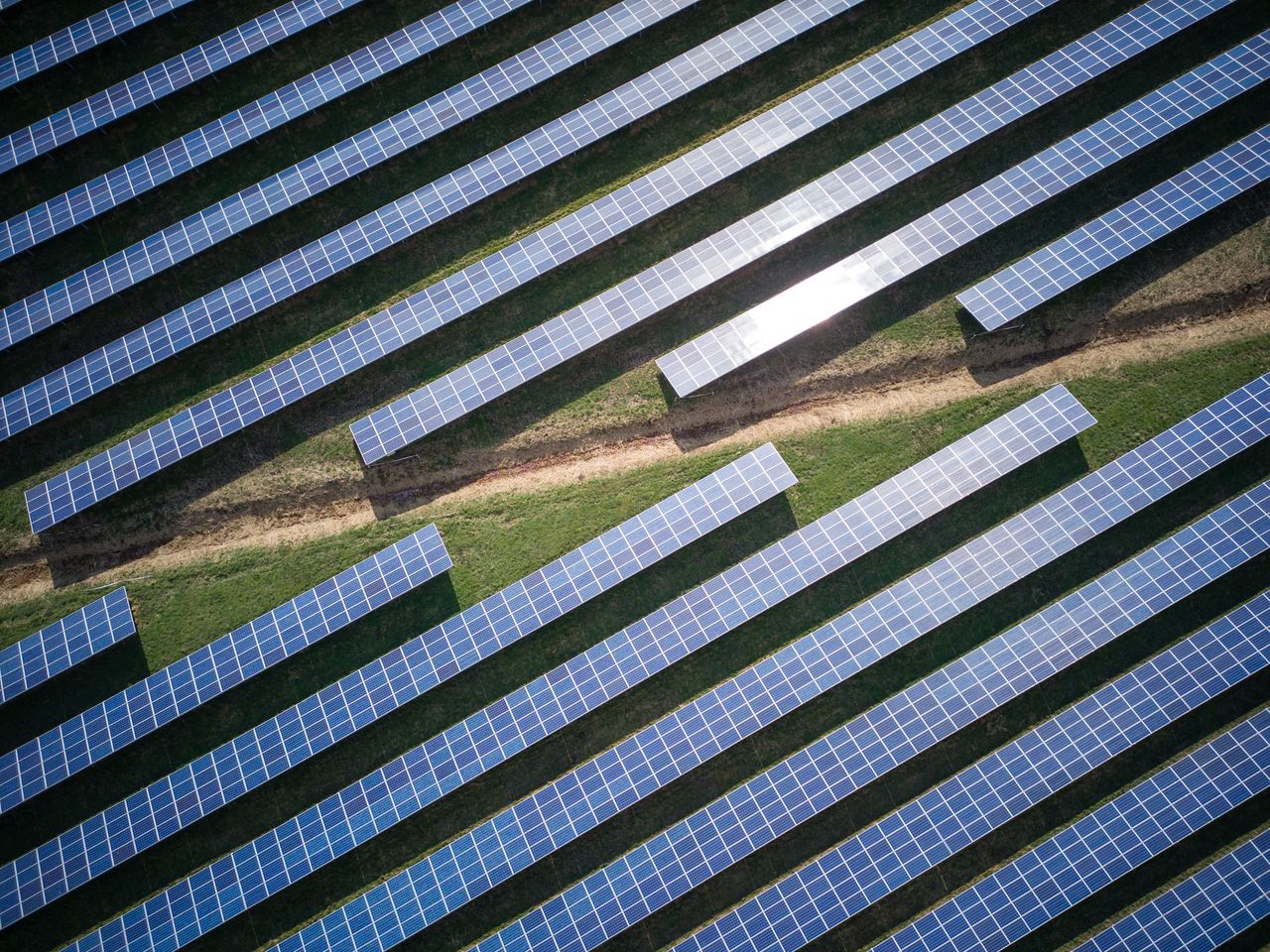 Photo of solar panels taken with the Potensic Atom 2 drone