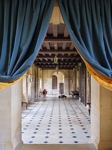 Fig 2: The entrance hall, part of the early 1620s range added for the ‘princely recreation’ of James I. Apethorpe Palace, Northamptonshire. ©Paul Highnam for Country Life